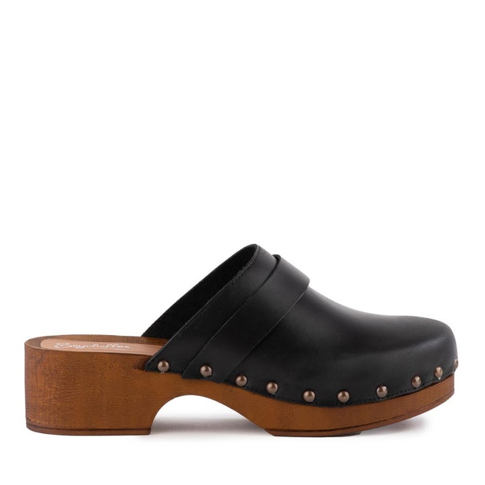 Seychelles Loud & Clear Clog - Black